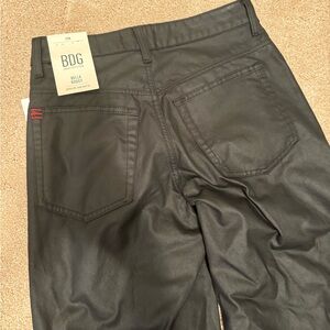 BDG Bella Baggy Black Pleather Jeans Size 25 W